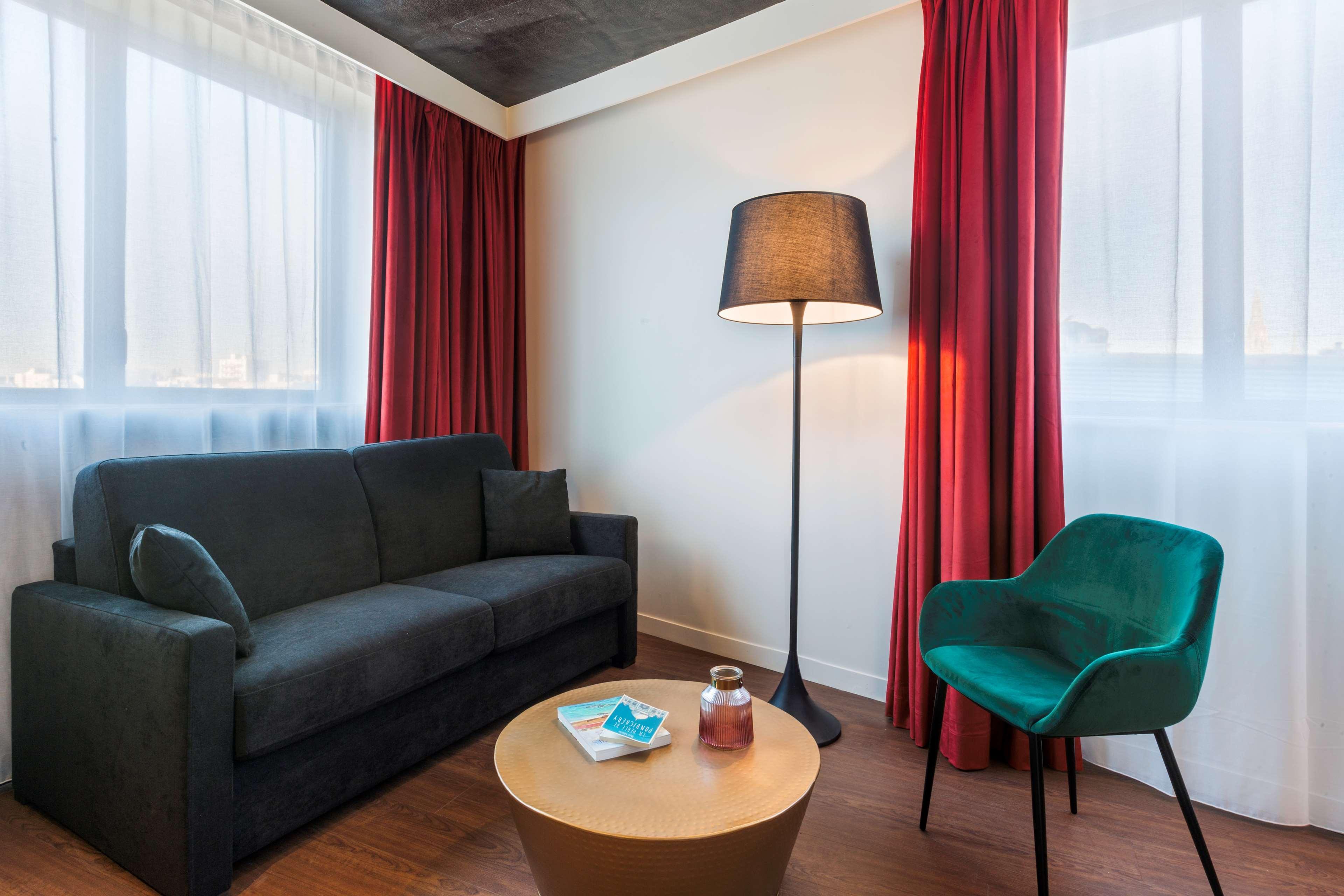 Aiden By Best Western Lorient Centre Exterior photo