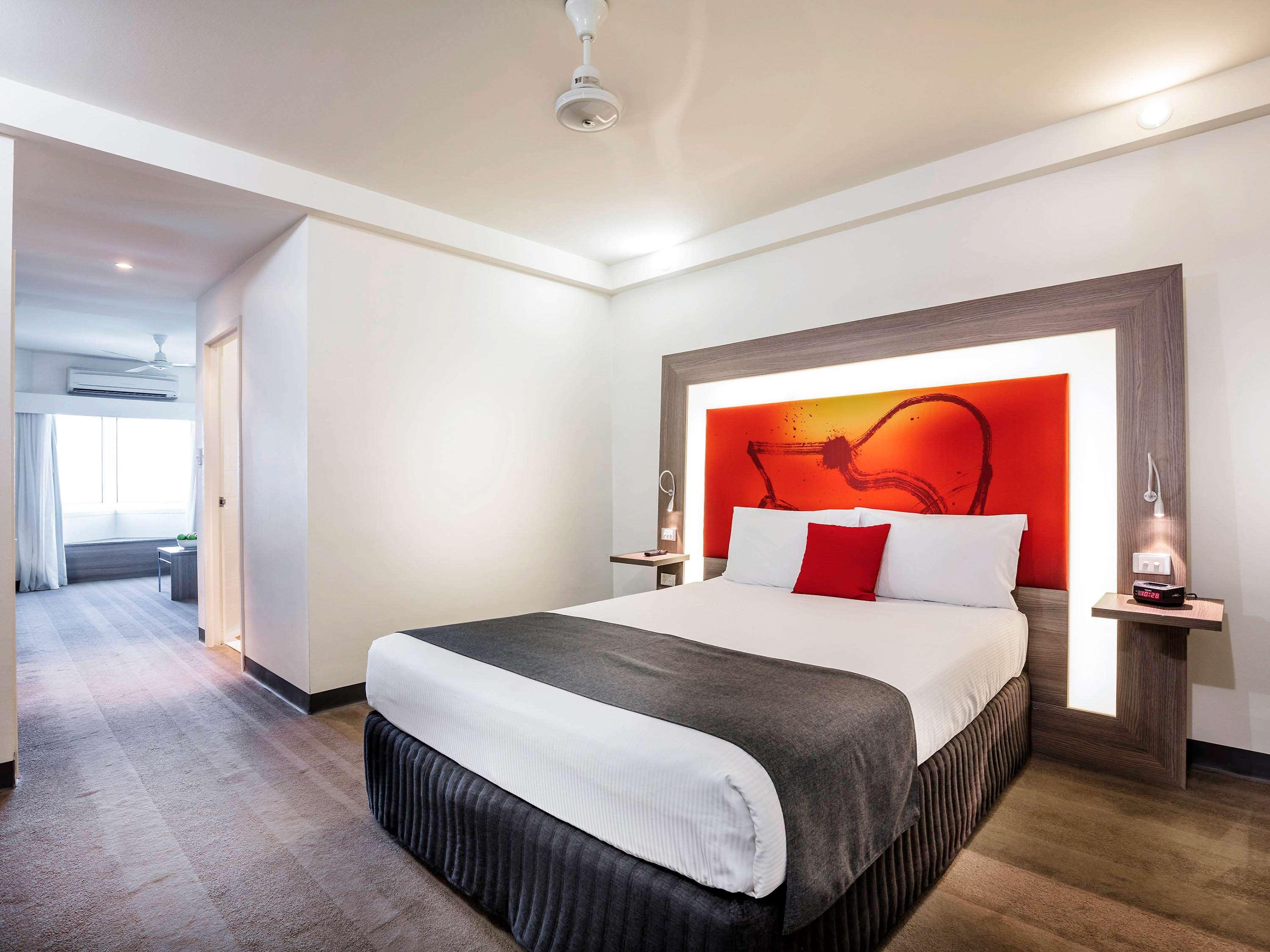 Aiden By Best Western Lorient Centre Exterior photo